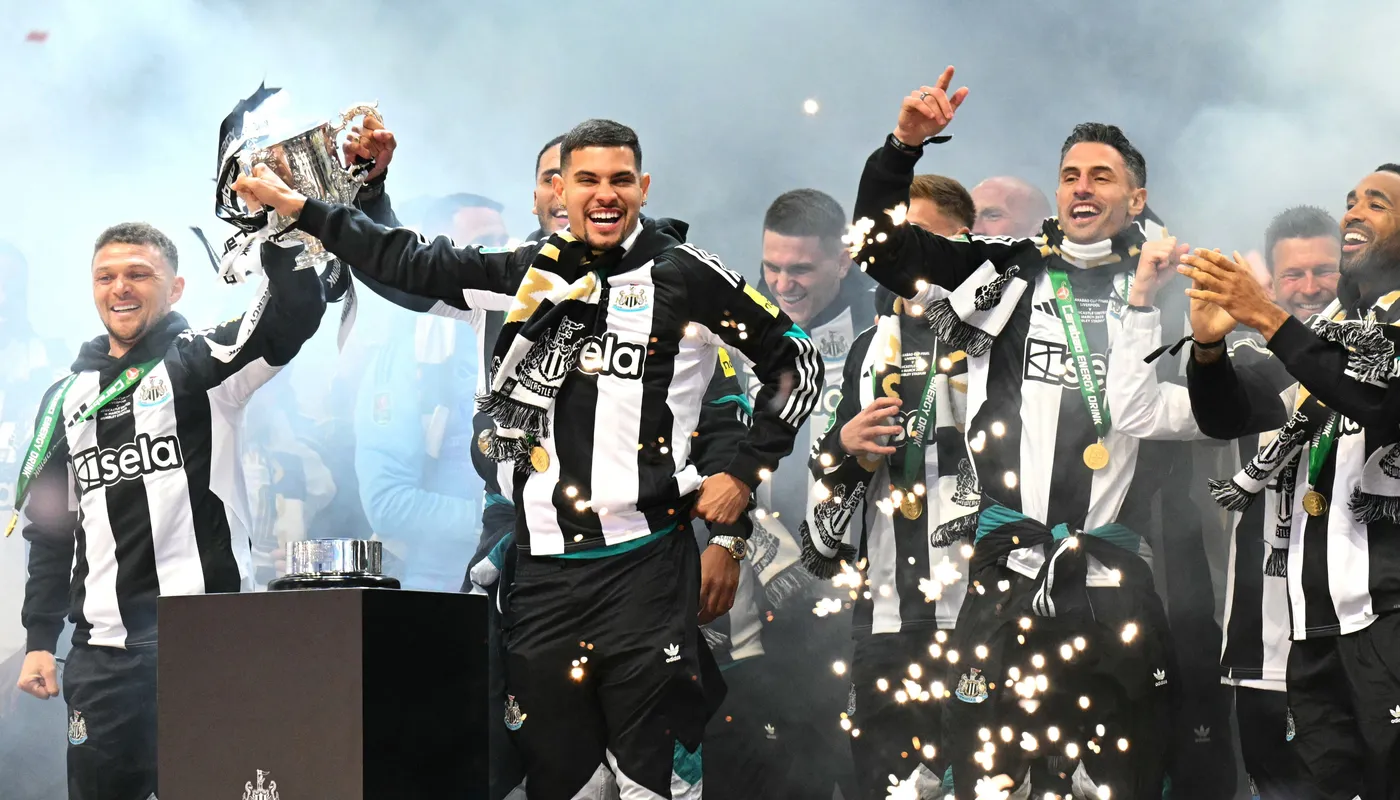 Newcastle United Celebrate EFL Cup Triumph with Historic Parade