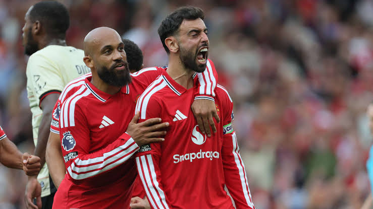 Bruno Fernandes Turns on the Magic as Manchester United Crush Ipswich 5-2