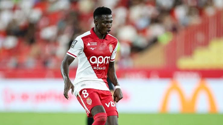 Chelsea Land £47.1m Lamine Camara Deal as Enzo Fernandez Heads to Man City